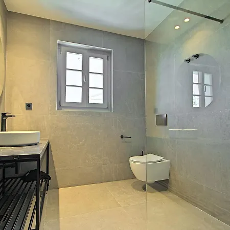 Vila Beautiful Villa In Zminj With Swimming Pool Žminj