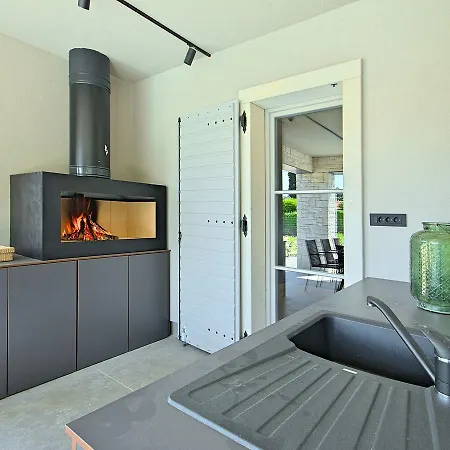 Vila Beautiful Villa In Zminj With Swimming Pool *